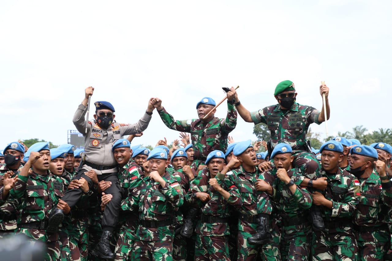 Hadiri Pemberangkatan Satgas Batalyon Gerak Cepat (BGC) TNI Konga XXXIX-D Yonif Mekanis 121/MK, Kapolda Sumut: Jaga Integritas Bangsa