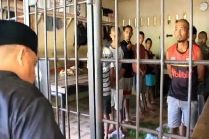 KPK Temukan 27 Orang Dikerangkeng di Rumah Bupati Langkat saat Penggeledahan