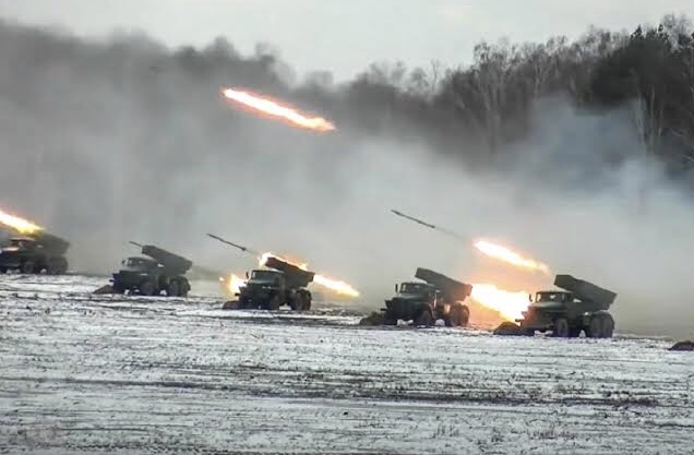 Perebutkan Pangkalan Udara Dekat Kiev, Pertempuran Rusia vs Ukraina Masih Berlangsung