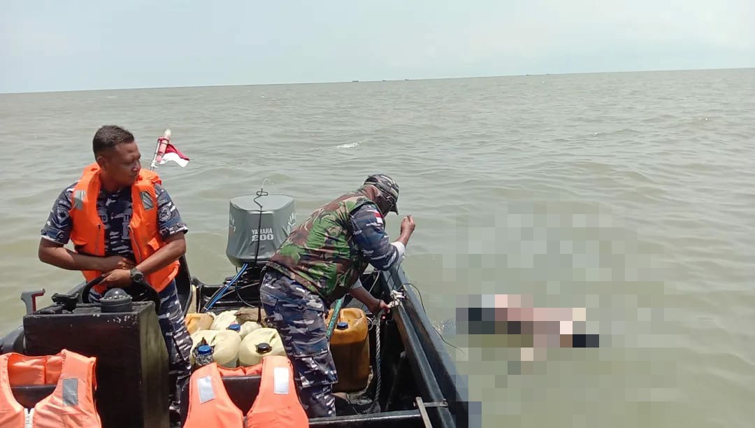 3 Hari Pasca Terbakarnya KLM Samudera Indah, TNI AL Temukan 1 Jenazah Korban