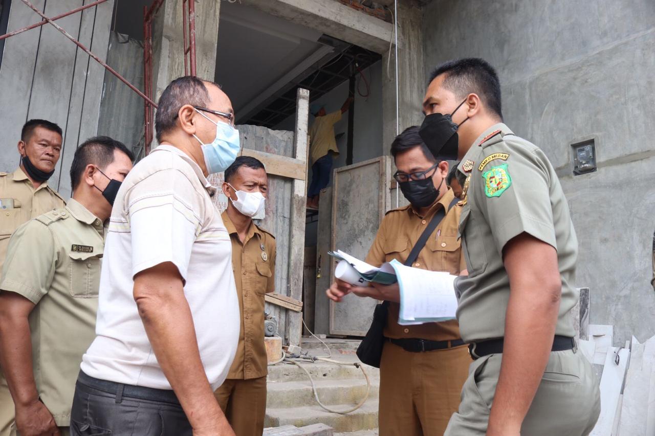 Bangunan Rumah Mewah di Jalan Katalia Dibongkar Paksa Pemko Medan