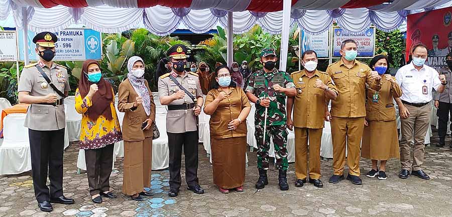 Kapolresta Deliserdang Tinjau Vaksinasi di Dua Kecamatan