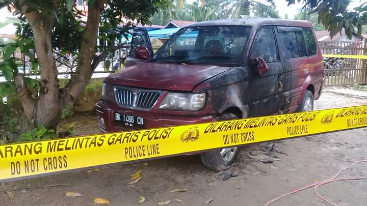 Mobil Ketua Karang Taruna yang Berseteru dengan Putri Bupati Labusel Positif Dibakar