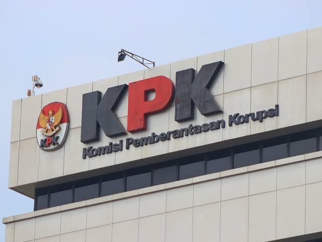 Penyuap Bupati Kuansing Dieksekusi KPK ke Lapas Sukamiskin