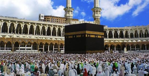 Pintu Haji Dibuka, Prediksi Komisi VIII DPR: 106 Ribu Jemaah Berangkat Tahun Ini