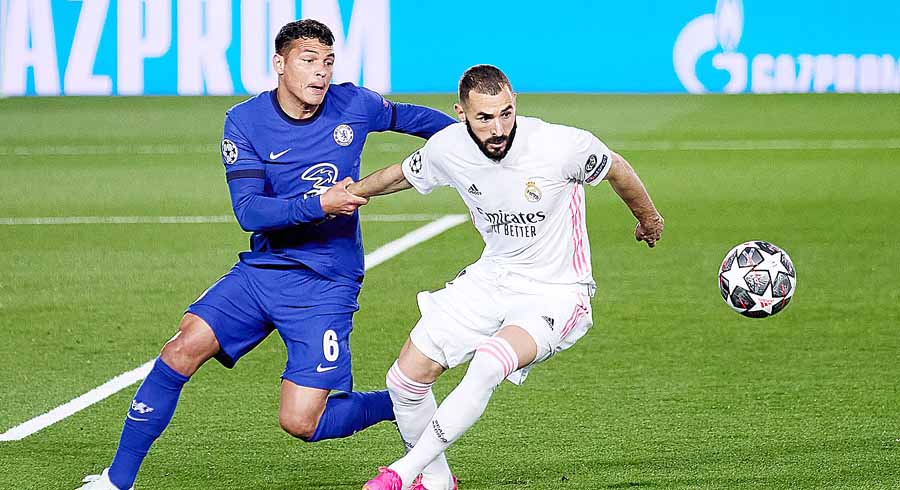 Leg I Perempat Final Liga Champions, Hattrick Benzema Buat Chelsea ‘Babak Belur’