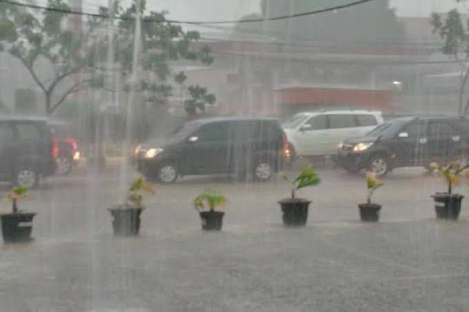 BMKG Prediksi Besok Selasa Hujan Akan Melanda Beberapa Wilayah Ini