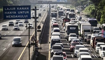 Tol Japek Menuju Jakarta Padat Saat Arus Balik H+9 Lebaran