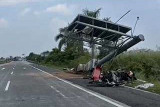 Kecelakaan Bus Pariwisata di Tol Surabaya-Mojokerto, 13 Penumpang Tewas