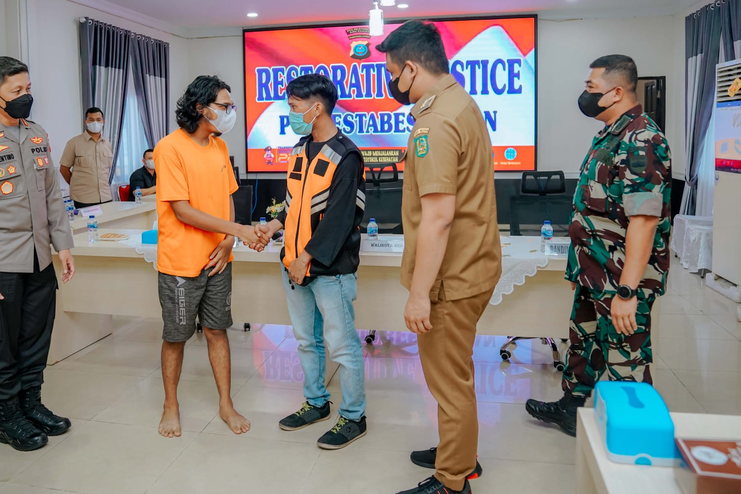 Usai Dimaafkan Bobby, Jukir E-Park Resmi Cabut Laporan Perkara Pengancaman