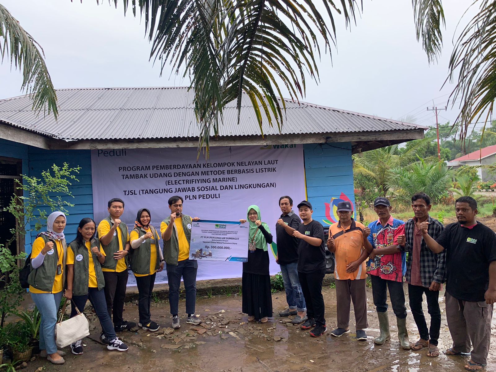 Program TJSL PLN UIP Sumbagut Dukung Pemberdayaan Nelayan Berbasis Electrifying Marine