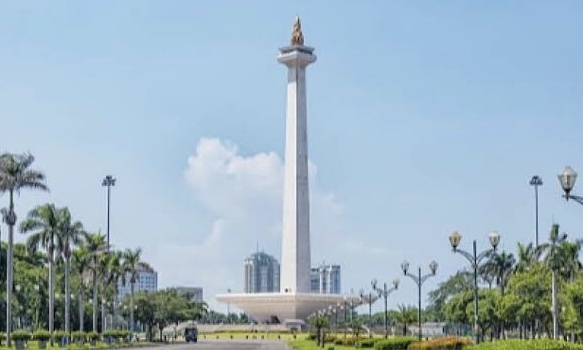 Monas Kembali Dibuka, Pengunjung Hanya Bisa Kunjungi Bagian Luar