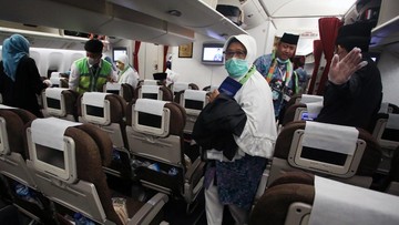 Diduga Stres dan Turun dari Pesawat, Calon Jemaah Haji Sumut Batal Terbang