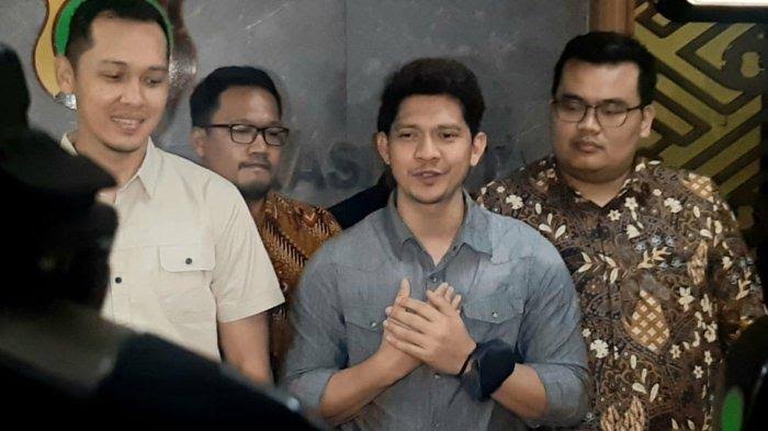 Ngaku Cinta Damai, Iko Uwais Berharap Masalahnya dengan Rudi Segera Selesai