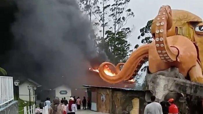 Kebakaran di Mikie Holiday Berastagi, Satu Wahana Ludes Dilalap Api