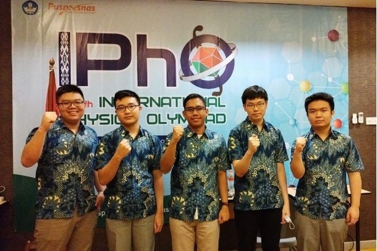 Raih Medali Emas, Tim Indonesia Menang di Ajang Olimpiade Fisika Internasional
