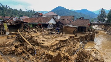 Banjir Bandang Terjang 2 Desa di Pati Jawa Tengah, 12 Rumah Hanyut