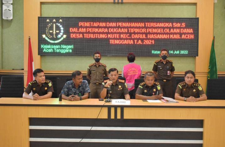 Dugaan Korupsi DD, Kajari Aceh Tenggara Tahan Eks Pj Kades Terutung Kute