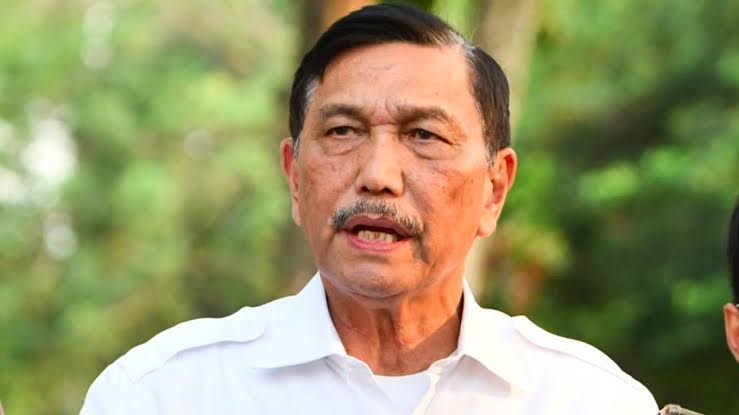 Kata Luhut, Pekan Depan Jokowi Umumkan Kenaikan Harga BBM Subsidi