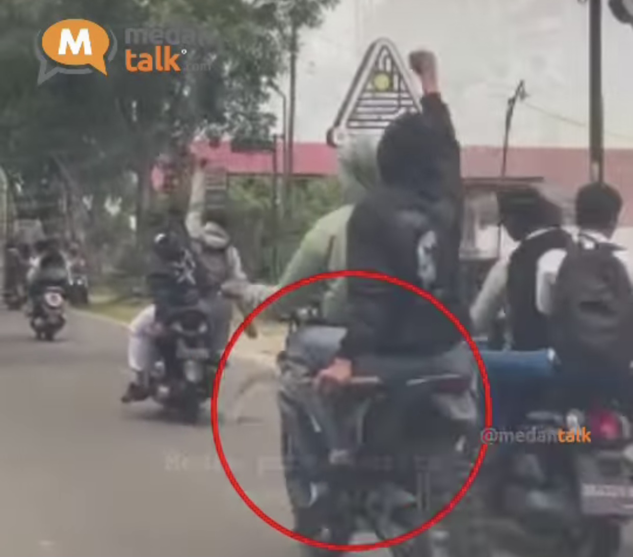 Miris! HUT RI di Medan Diwarnai Aksi Tawuran Pelajar