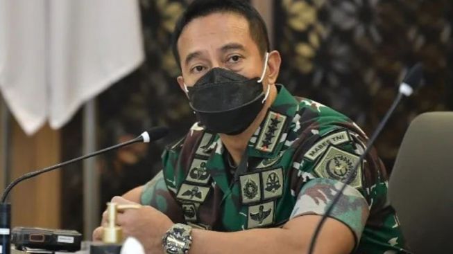 Anggota DPR Ungkap Hubungan Panglima TNI-KSAD Kurang Harmonis