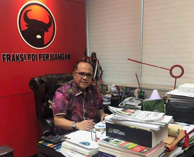 Balik Tuding, PDIP Sebut 'Wanita Emas' Kader Demokrat