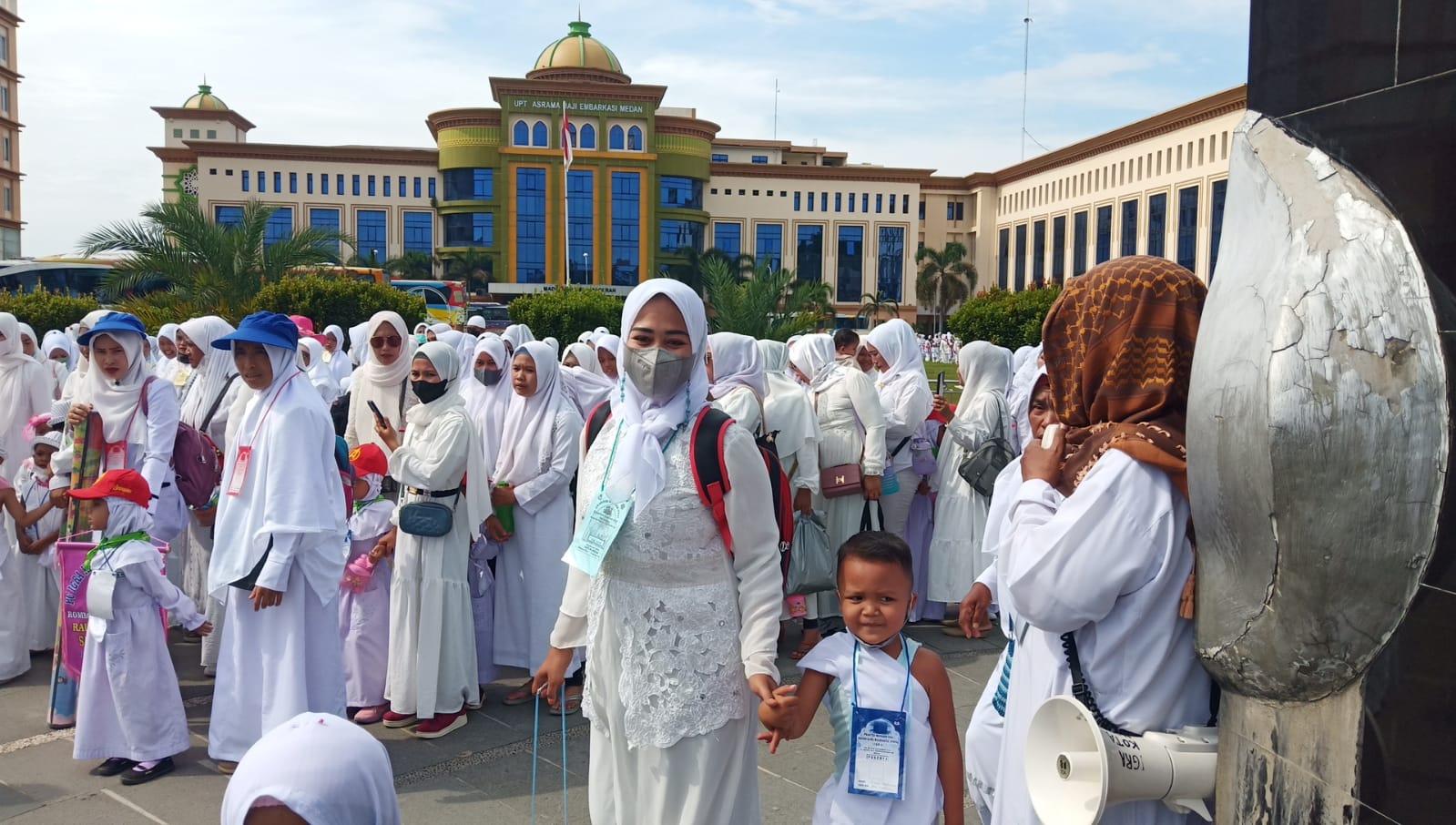 Ribuan Anak Raudhatul Athfal Deliserdang Ikuti Manasik Haji di Asrama Haji Embarkasi Medan