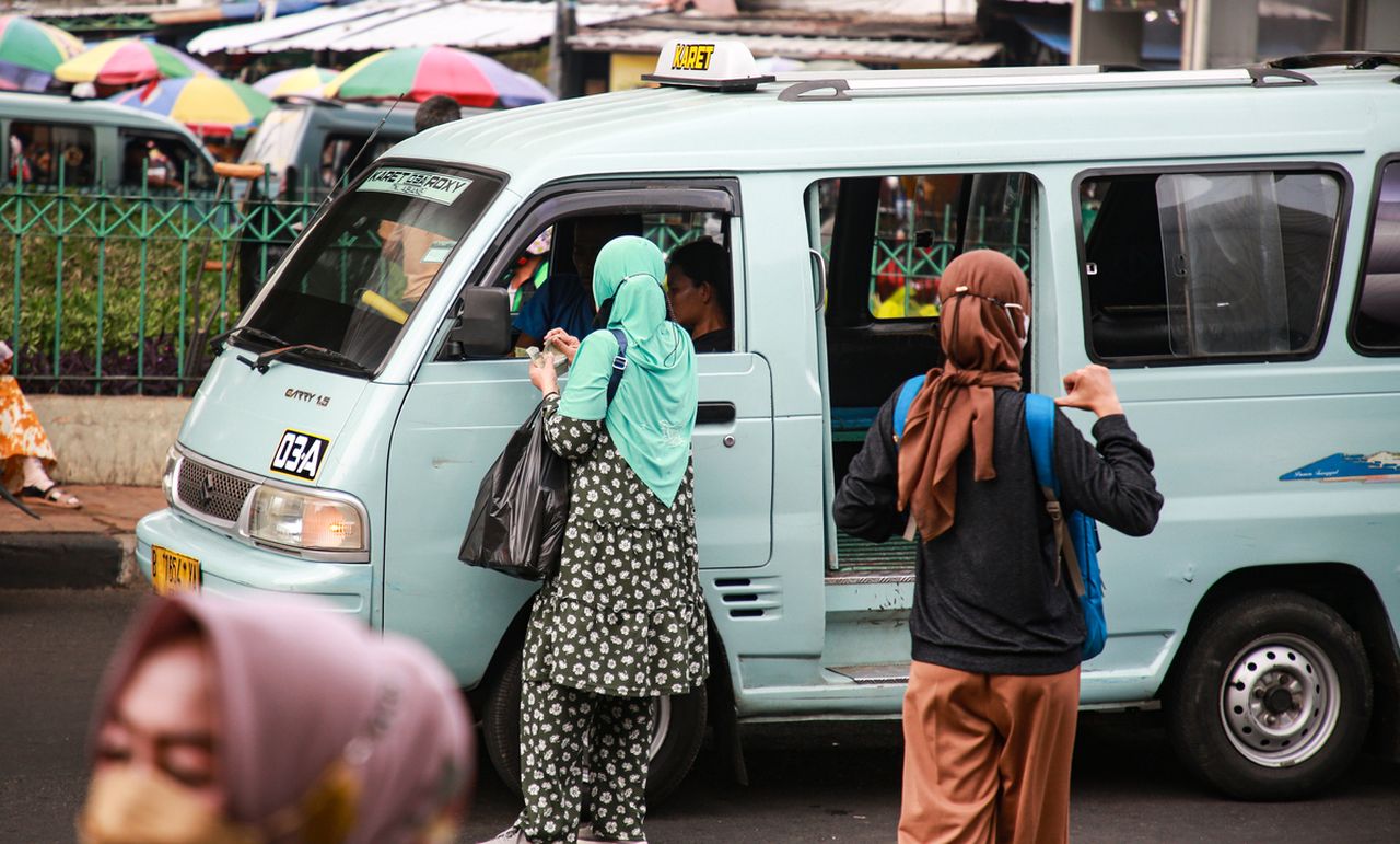 Harga BBM Naik, Tarif Angkot Reguler Diusulkan Naik  Rp1.000