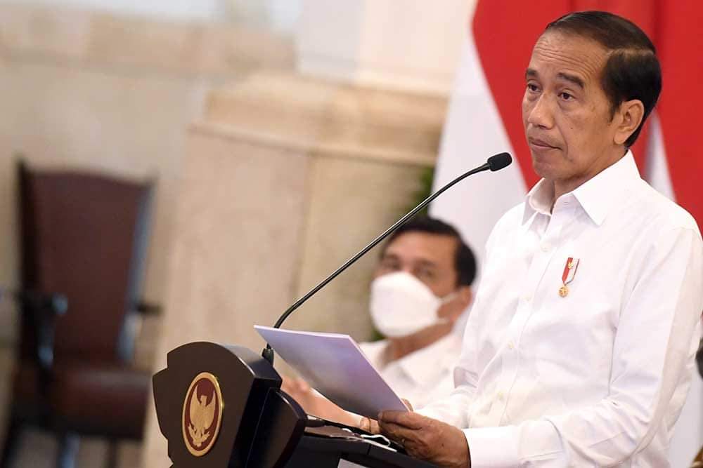 Pamer di IG, Jokowi Sentil Pejabat yang Liburan ke Luar Negeri