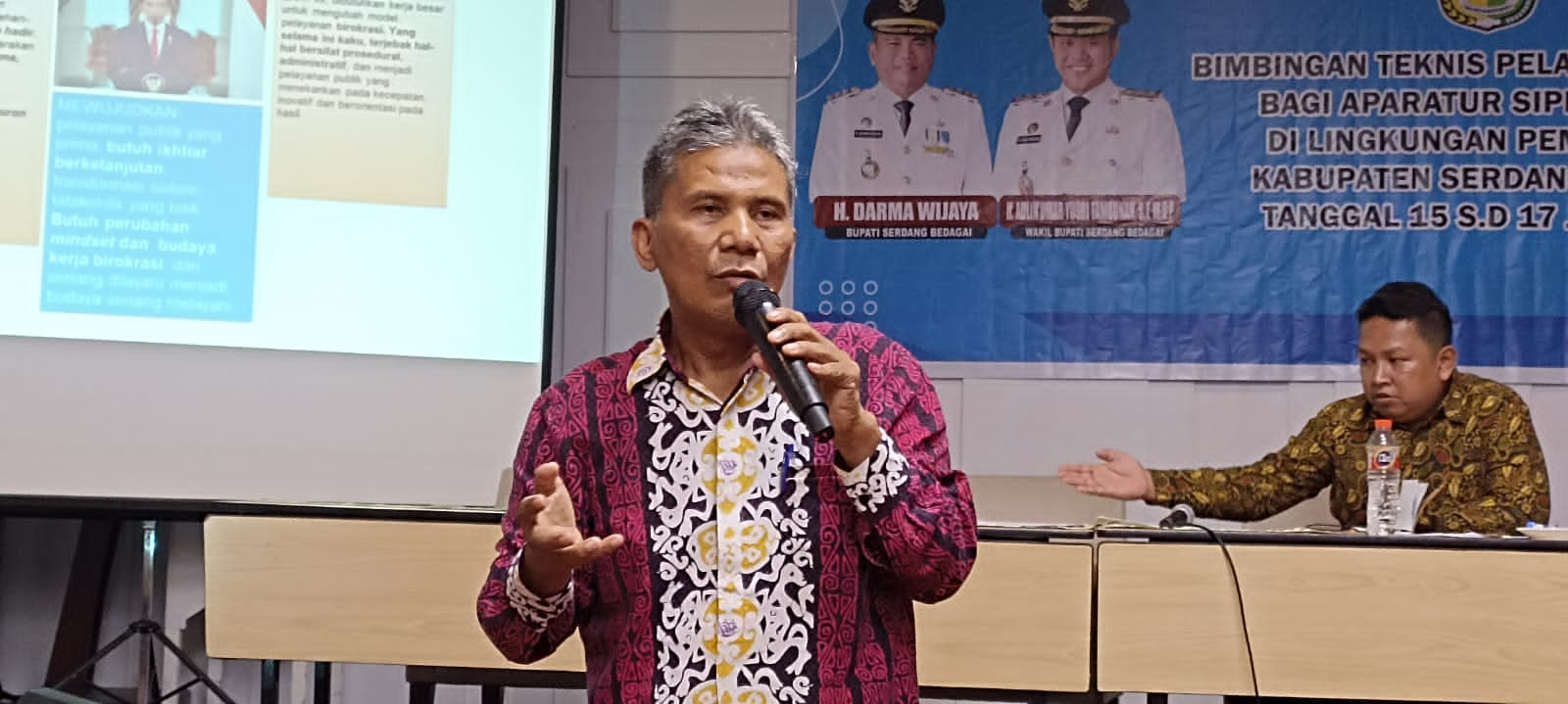 Buntut Kisruh UKT dan KIP Mahasiswa Baru, Rektor Unimed Diminta Hadir di Ombudsman