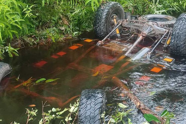 Mobil Masuk Parit, Direktur RSUD di Kalteng Tewas Tenggelam