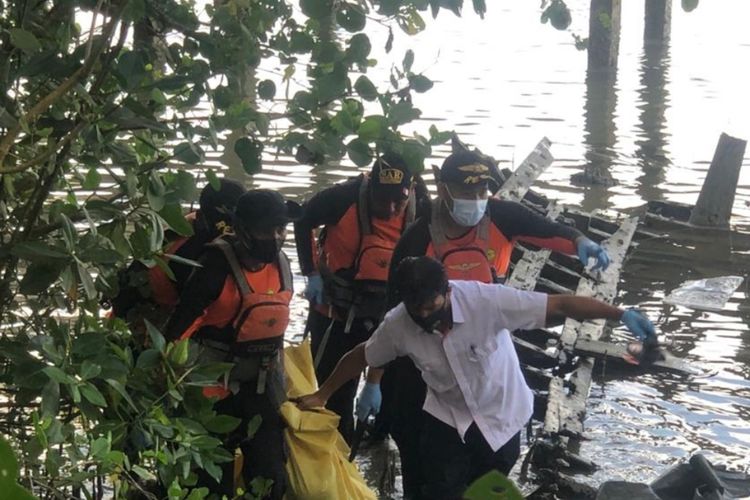 Dua Guru Hilang di Teluk Kendari, Satu Ditemukan Tewas