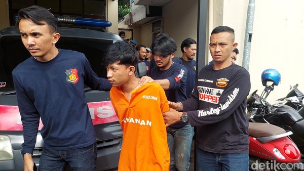 Polisi Pamerkan Wajah Pembunuh Bocah SD di Cimahi