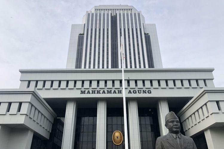 Hakim Agung Jadi Tersangka, Pimpinan Mahkamah Agung Diminta Undur Diri