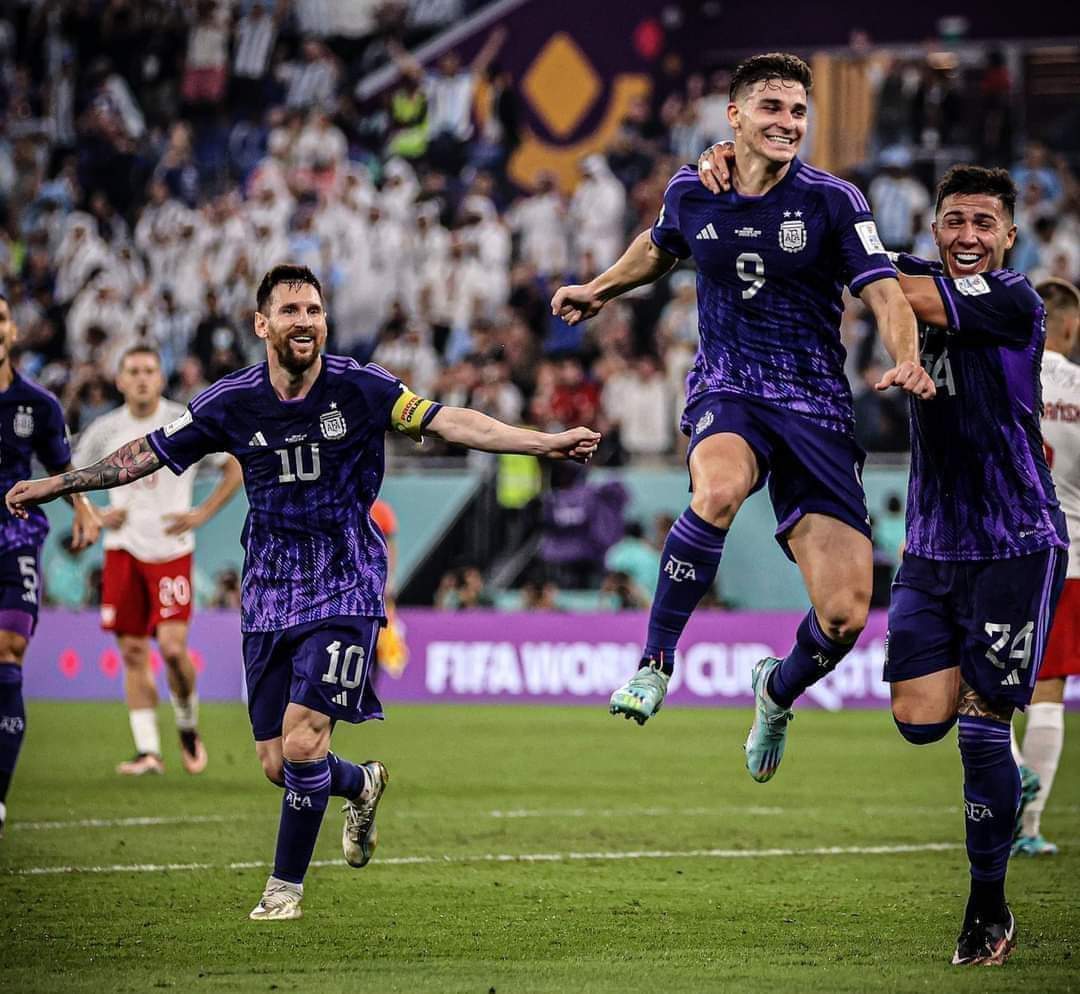 Juara Grup C Setelah Kalahkan Polandia 2-0, Argentina dan Eagle Sama Melaju ke 16 Besar