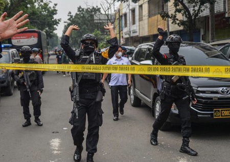 11 Orang jadi Korban Bom Bunuh Diri Polsek Astana Anyar, 1 Polisi Gugur