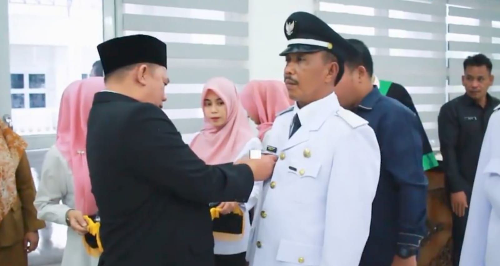 Begini Pesan Bupati Labuhanbatu Kepada 39 Kades Terpilih yang Baru Dilantik