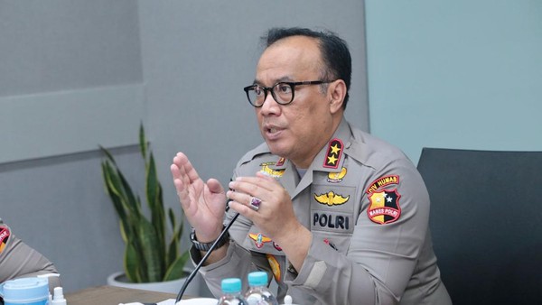 Jelang Nataru, Densus 88 Berhasil Amankan 11 Terduga Teroris di Sumatera
