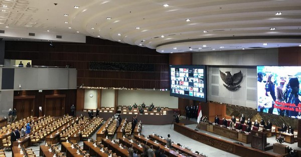 219 Anggota Dewan Absen dari Rapat Paripurna Pengesahan Panglima TNI Baru