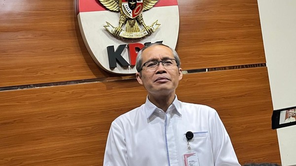 KPK Tangkap 16 Orang dari 21 DPO, 5 Lainnya Masih Buron