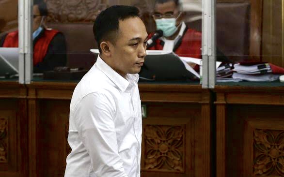 Bripka Ricky Rizal Dituntut 8 Tahun Penjara Terkait Kasus Pembunuhan Brigadir J
