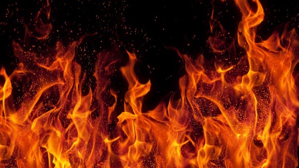 Rumah Warga di Kembangan Jakbar Terbakar, Diduga karena Kompor Gas Meledak