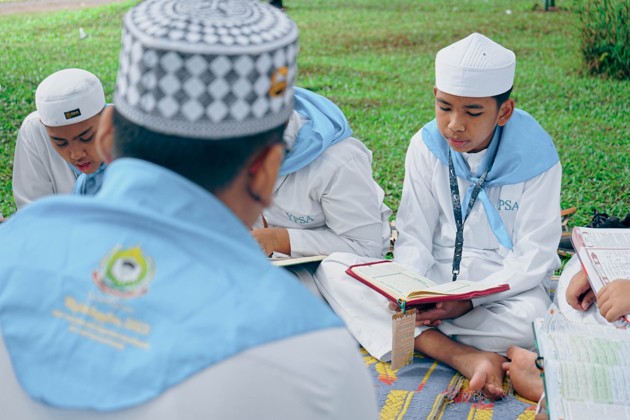 Siswa-siswi SMP Tahfidz Shafiyyatul Amaliyyah Ikuti Mukhoyyam ke Brastagi