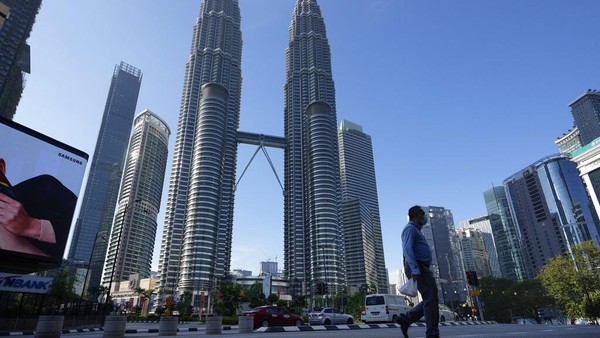 Malaysia Ikut Perketat Pintu Masuk Bagi Pendatang, Khususnya Warga China