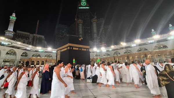 Biaya Umrah Terancam Alami Kenaikan, Imbas Naiknya Harga Hotel di Arab Saudi