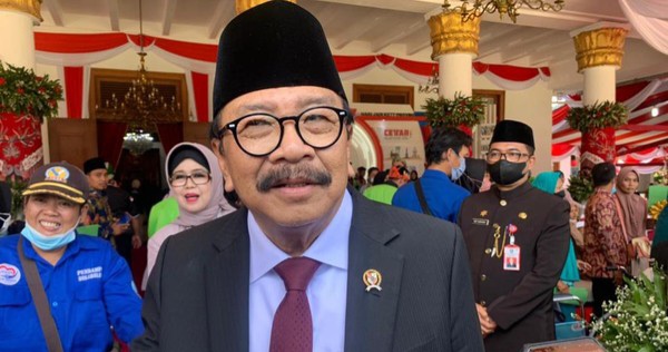 Mantan Gubernur Jawa Timur Soekarwo Kembali ke Partai Golkar, Jadi Dewan Pakar DPP
