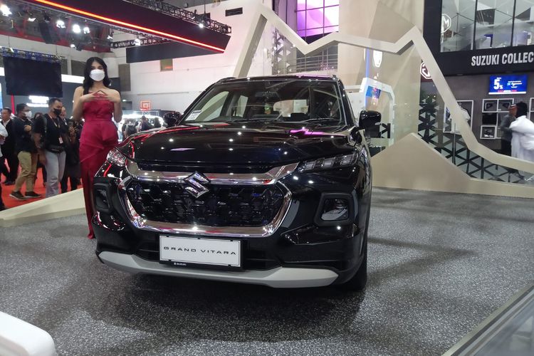 PT Suzuki Resmi Luncurkan Suzuki Grand Vitara di IIMS 2023