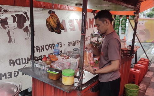 Viral Video Curhatan Pembeli Indomie di Semarang Seharga Rp 41 Ribu, Ini Kata Pemilik Warung