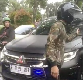 Lagi, Viral Sopir Angkot Cekcok dengan Pengemudi Pajero Pelat RF