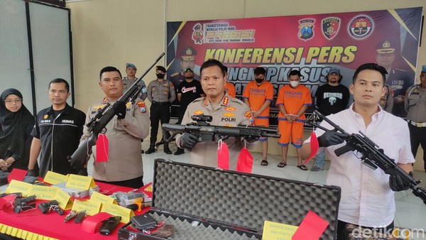 Jual-Beli Senpi Ilegal, Satpam di Sidioarjo Diamankan Polisi